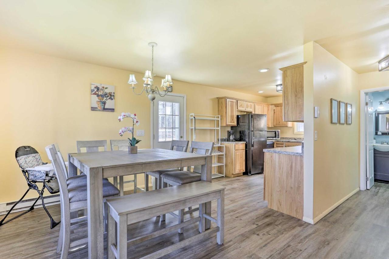 Peaceful Poconos Home With Lake And Pool Access! Long Pond Exterior foto