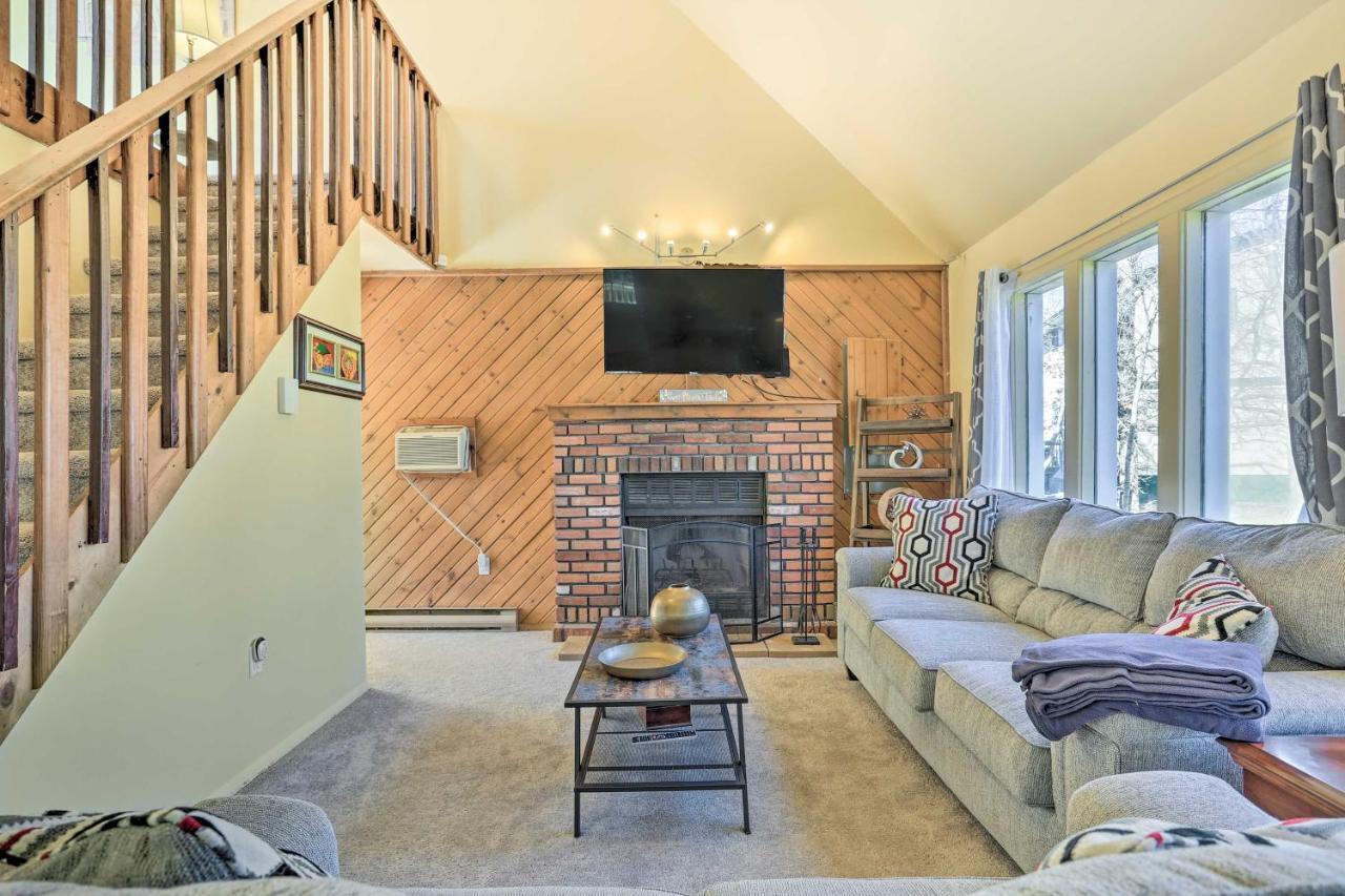 Peaceful Poconos Home With Lake And Pool Access! Long Pond Exterior foto